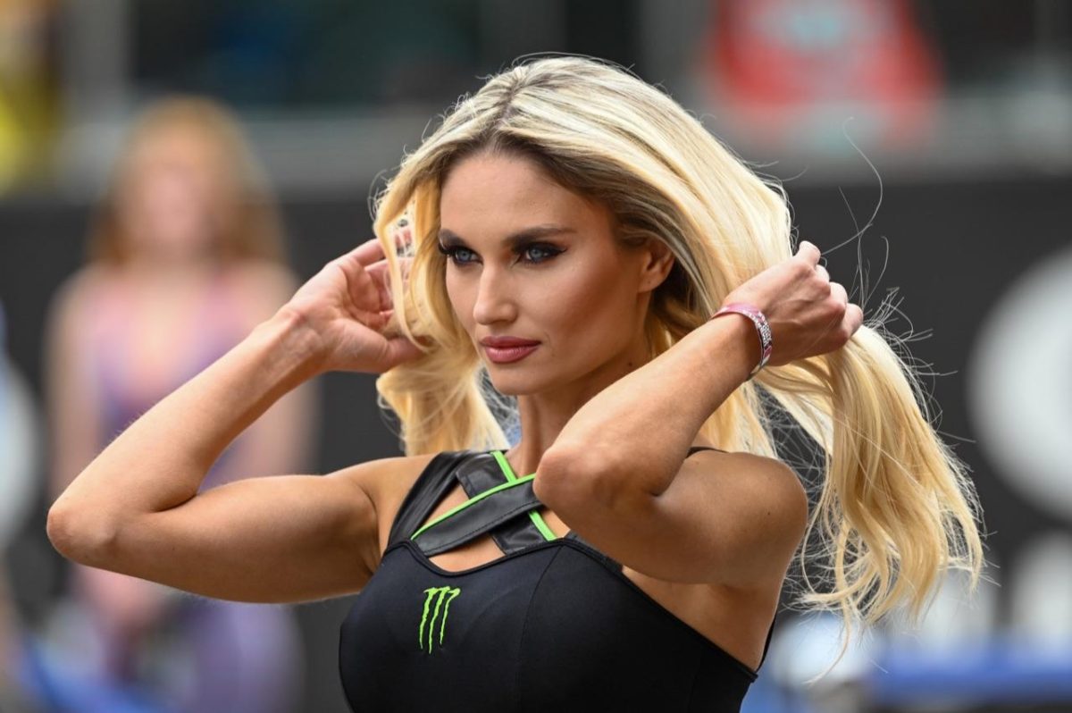 Galleria foto 'Le foto delle «ombrelline» 2022' - foto 2