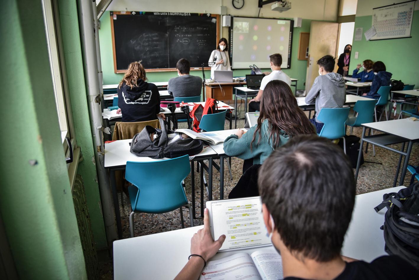 Per una scuola davvero di vita Per una scuola davvero di vita