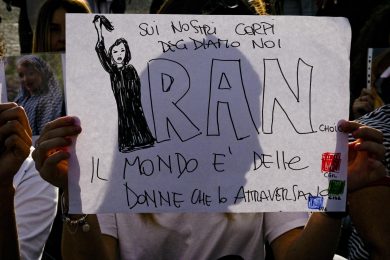 Masooumeh come Mahsa Amini. Uccisa perché senza velo