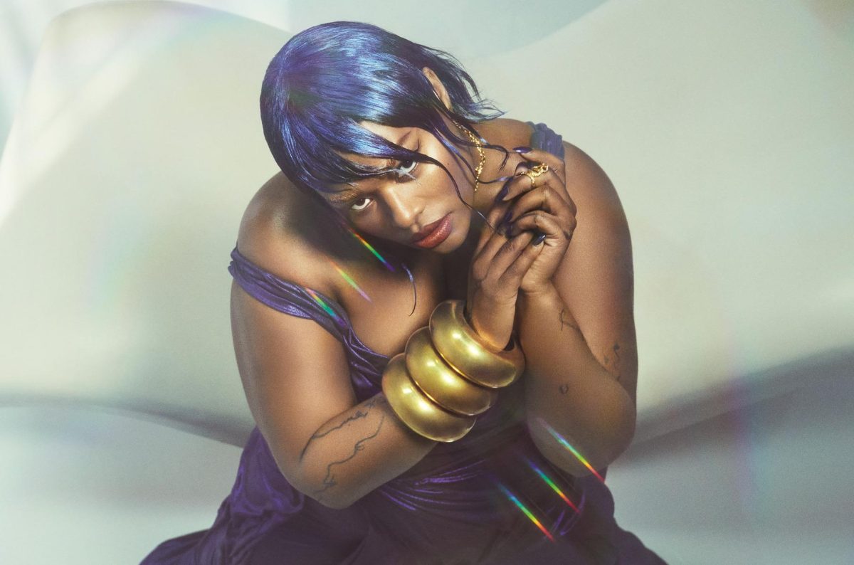 Galleria foto 'Emma Summerton è la quinta donna a firmare il Calendario Pirelli 2023' - foto 21