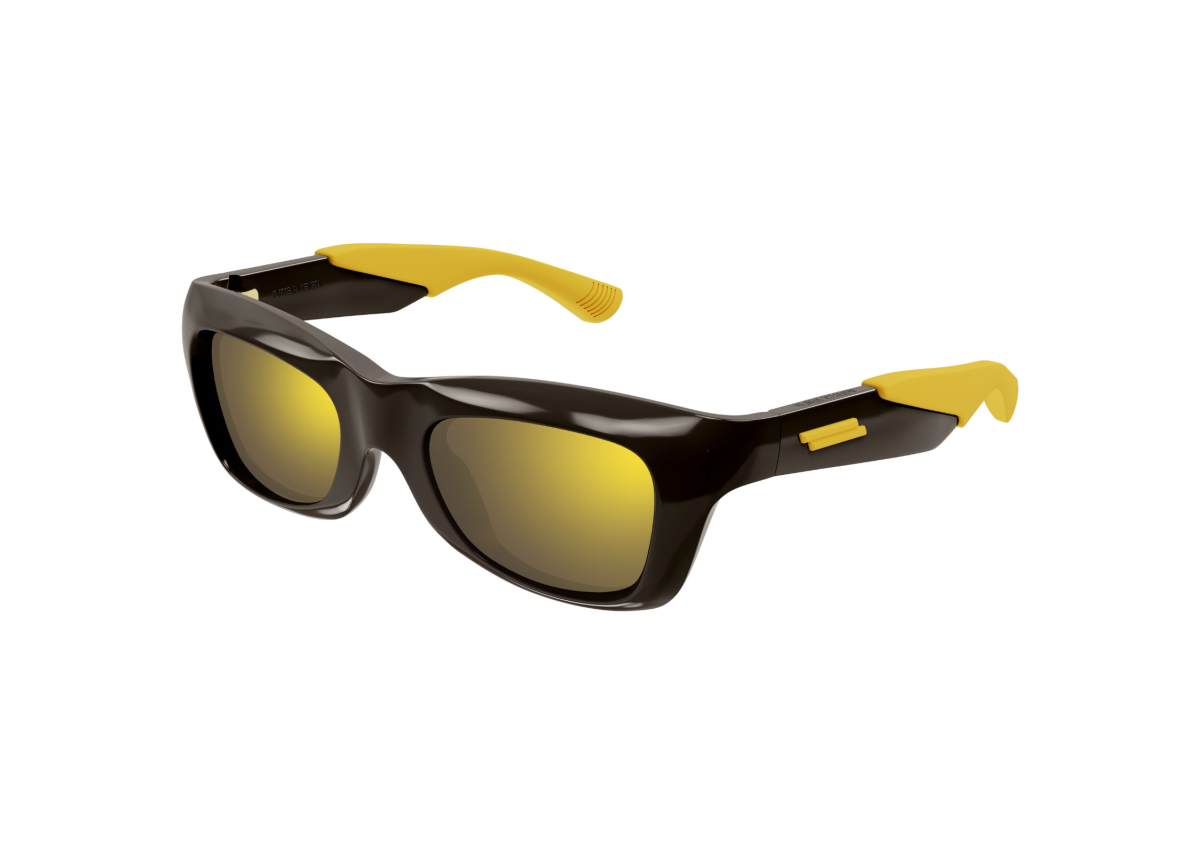 Tecnico e chic, il glamour urbano approda sulle piste