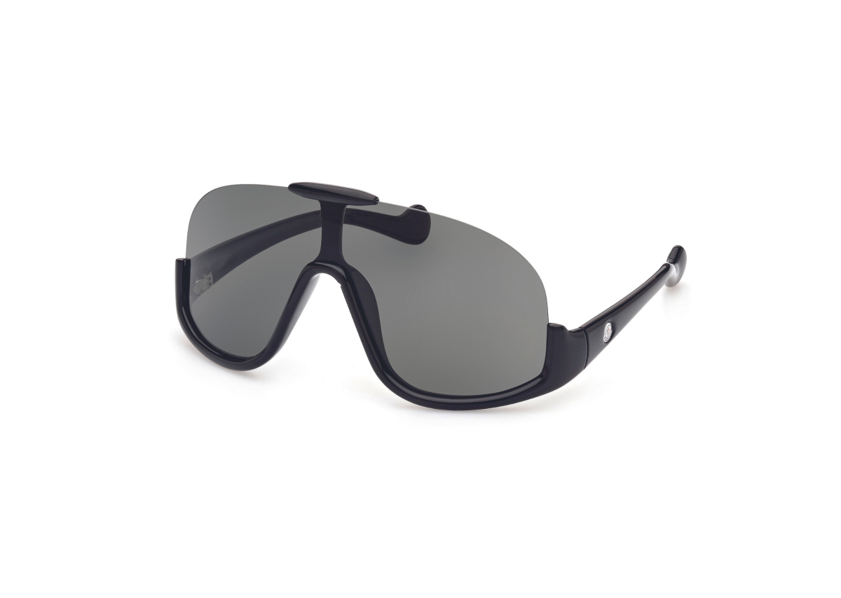 Galleria foto 'Tecnico e chic, il glamour urbano approda sulle piste' - foto 14