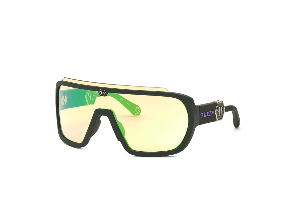 Tecnico e chic, il glamour urbano approda sulle piste