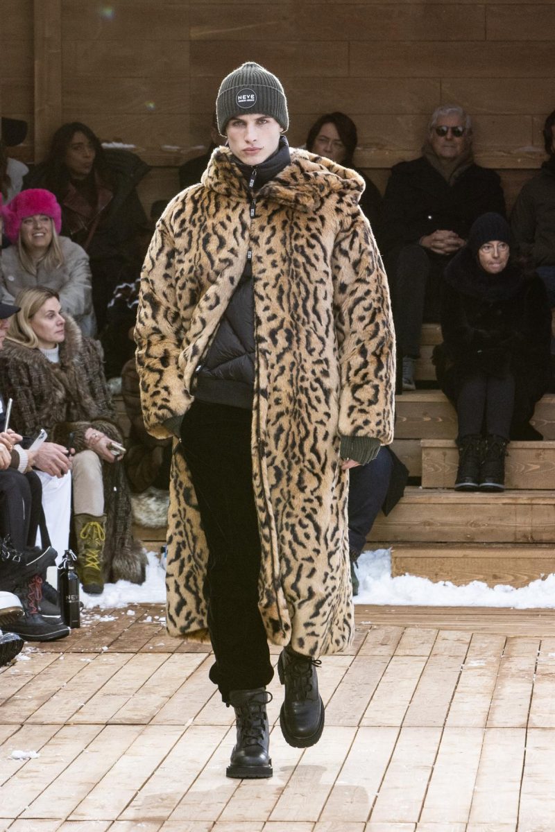 Tecnico e chic, il glamour urbano approda sulle piste