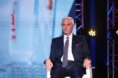 Palù (Aifa): «Il Covid non è più una pandemia, meno letale dell’influenza»