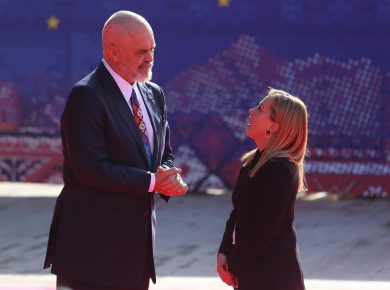 Meloni a Tirana rimette l’Italia al centro della questione migranti