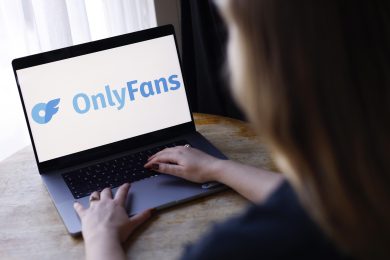 OnlyFans, un’azienda porno da miliardi di fatturato, esentasse