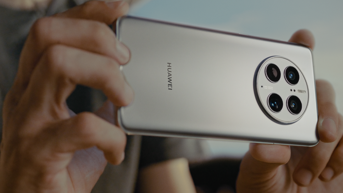 Regali Natale, 12 smartphone da mettere sotto l’albero Regali Natale, 12 smartphone da mettere sotto l’albero