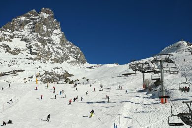 Ponte dell’Immacolata, via allo sci con il caro skipass