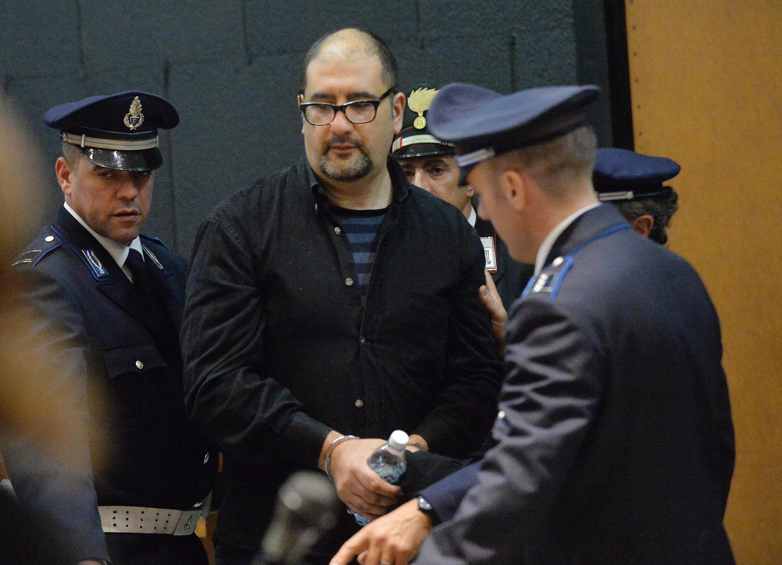 Caso Cospito: trasferito nel carcere Opera a Milano, ma resta al 41 bis