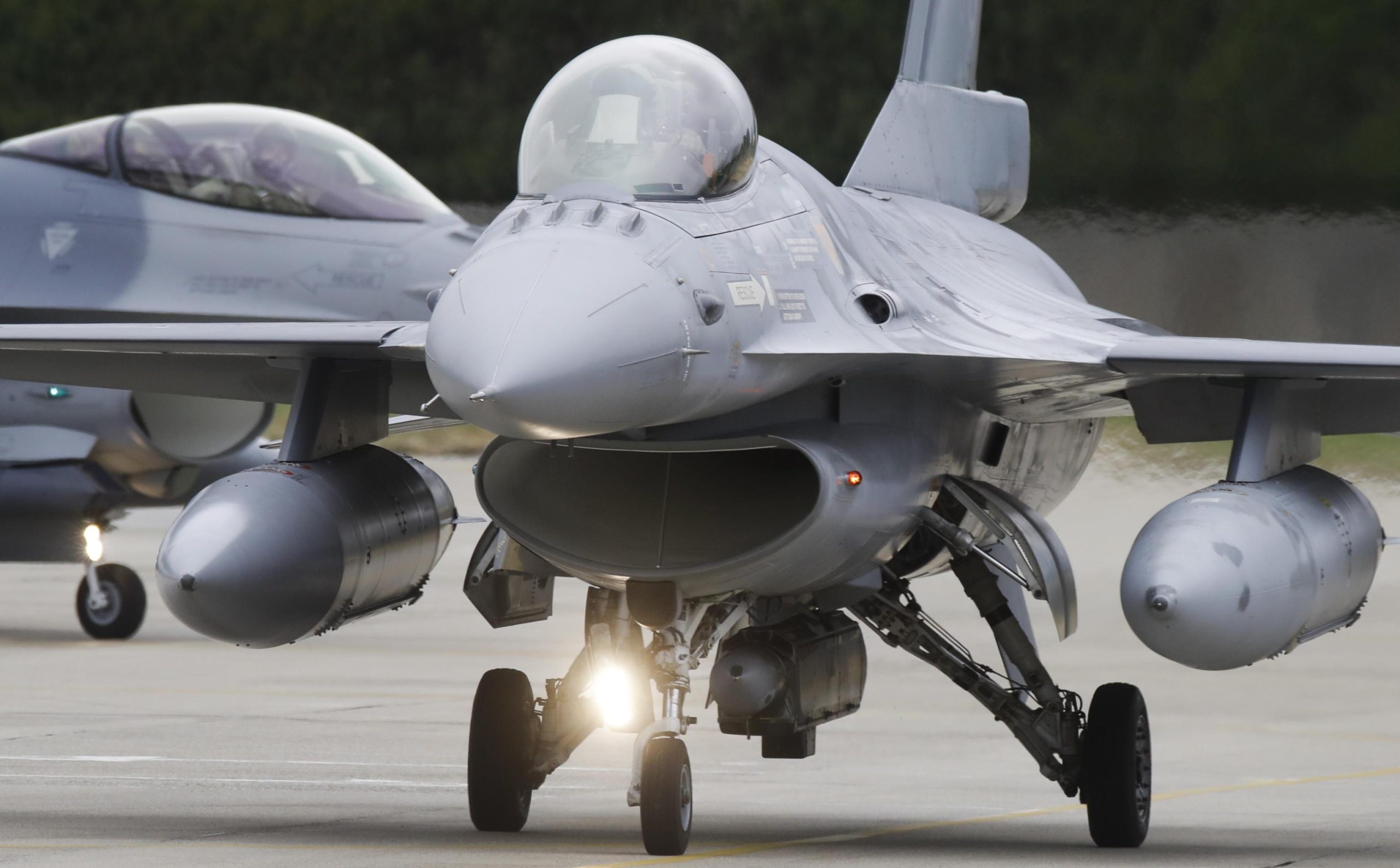Biden: «Non daremo gli F16 all’Ucraina» Biden: «Non daremo gli F16 all’Ucraina»