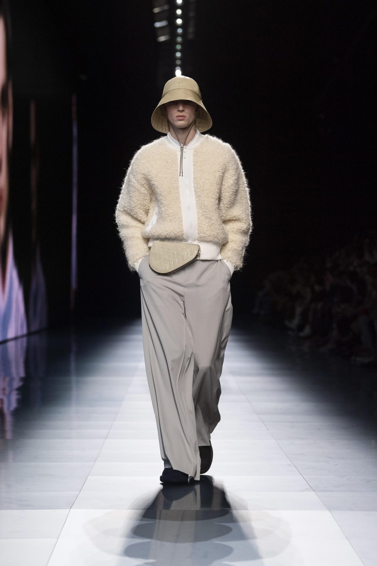 Galleria foto 'Paris Fashion Week: l’omaggio di Dior a Yves Saint Laurent' - foto 12