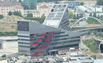 Guardia Di Finanza nella sede del Milan per inchiesta sulla vendita a Red Bird