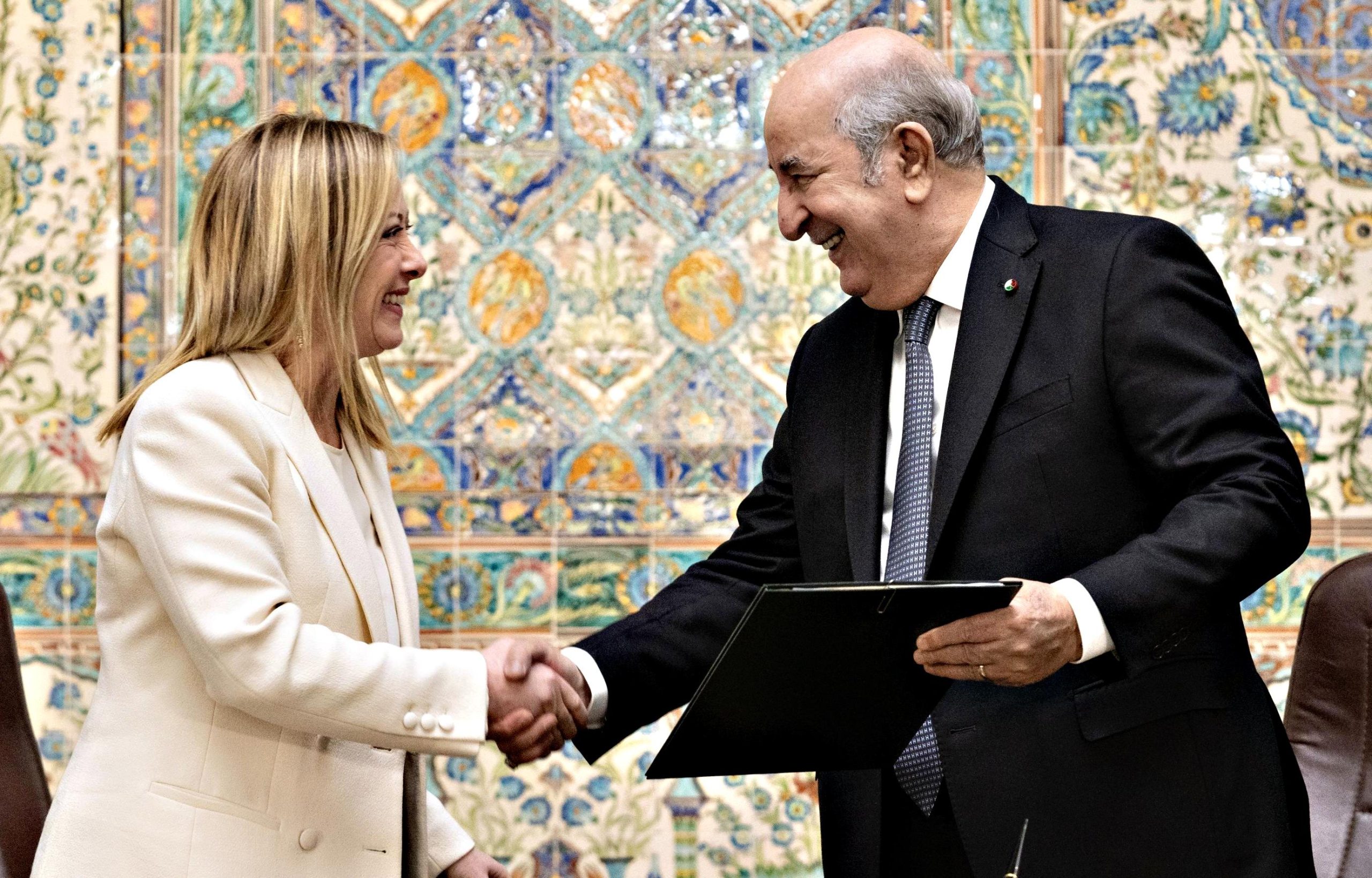 Giorgia Meloni lancia il «Piano Mattei» per rendere l’Italia indipendente a livello energetico