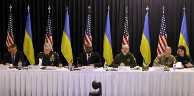 Crosetto: «Dall’Italia batterie antimissili e mezzi terrestri a Kiev»