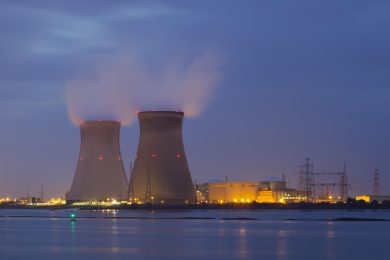 Torna il colpevole silenzio sul nucleare, che ci servirebbe tanto
