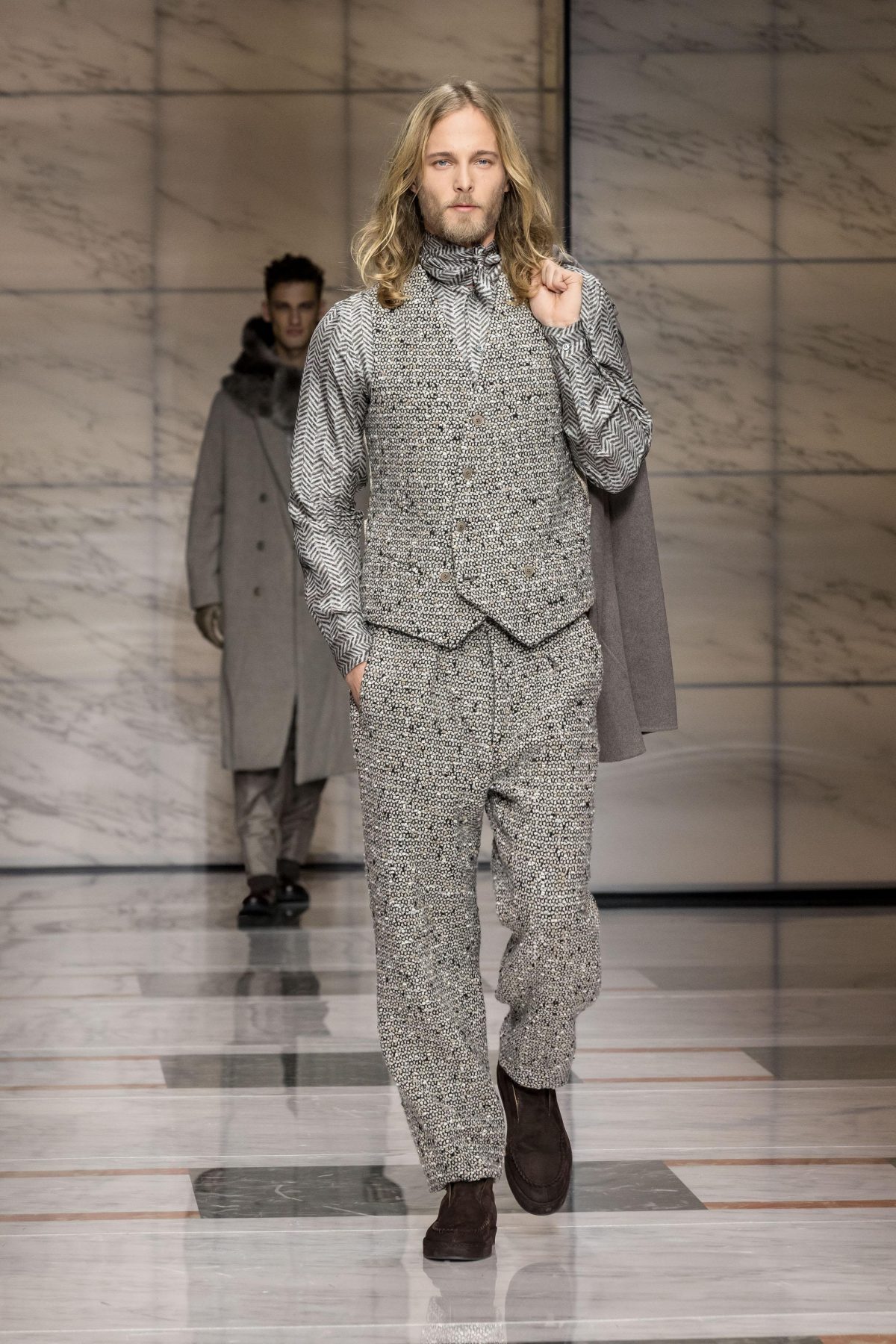 Galleria foto 'Milano Moda Uomo: i nuovi codici dell’eleganza e del urban street style' - foto 33