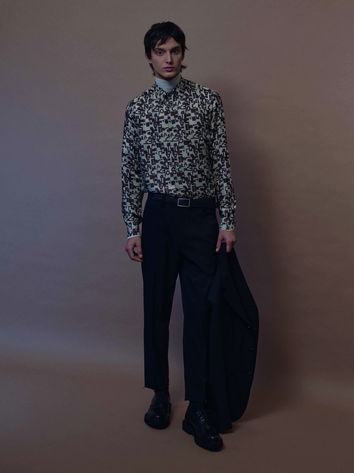 Galleria foto 'Milano Moda Uomo: i nuovi codici dell’eleganza e del urban street style' - foto 24