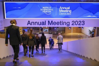 Il Forum di Davos spicca per le assenze dei potenti del mondo, arabi esclusi