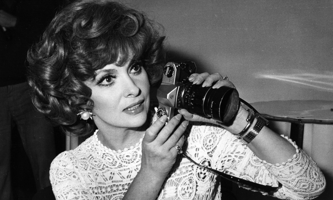 Addio a Gina Lollobrigida, la «bersagliera» del cinema italiano