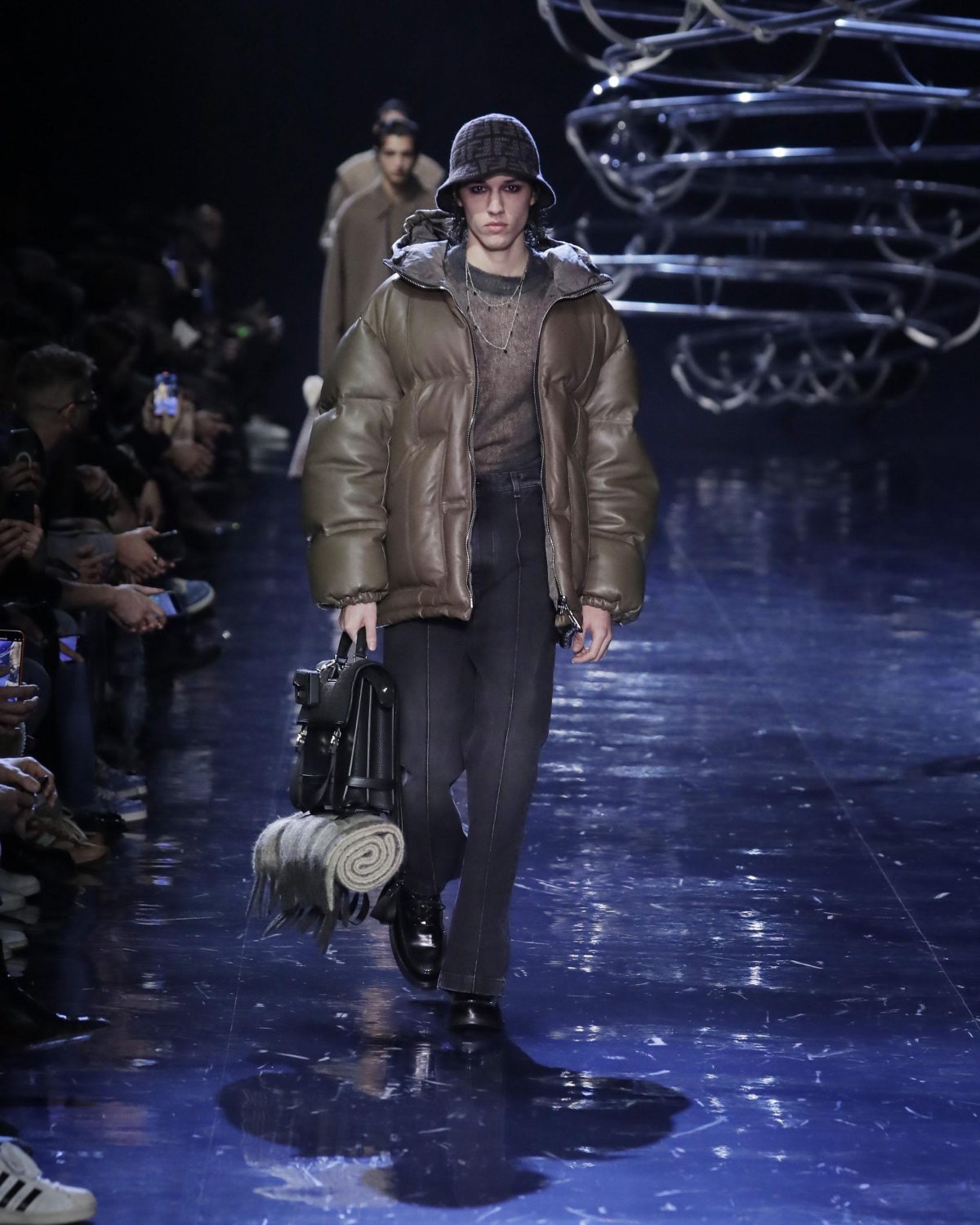 Galleria foto 'Milano Moda Uomo: Fendi «after dark»' - foto 9