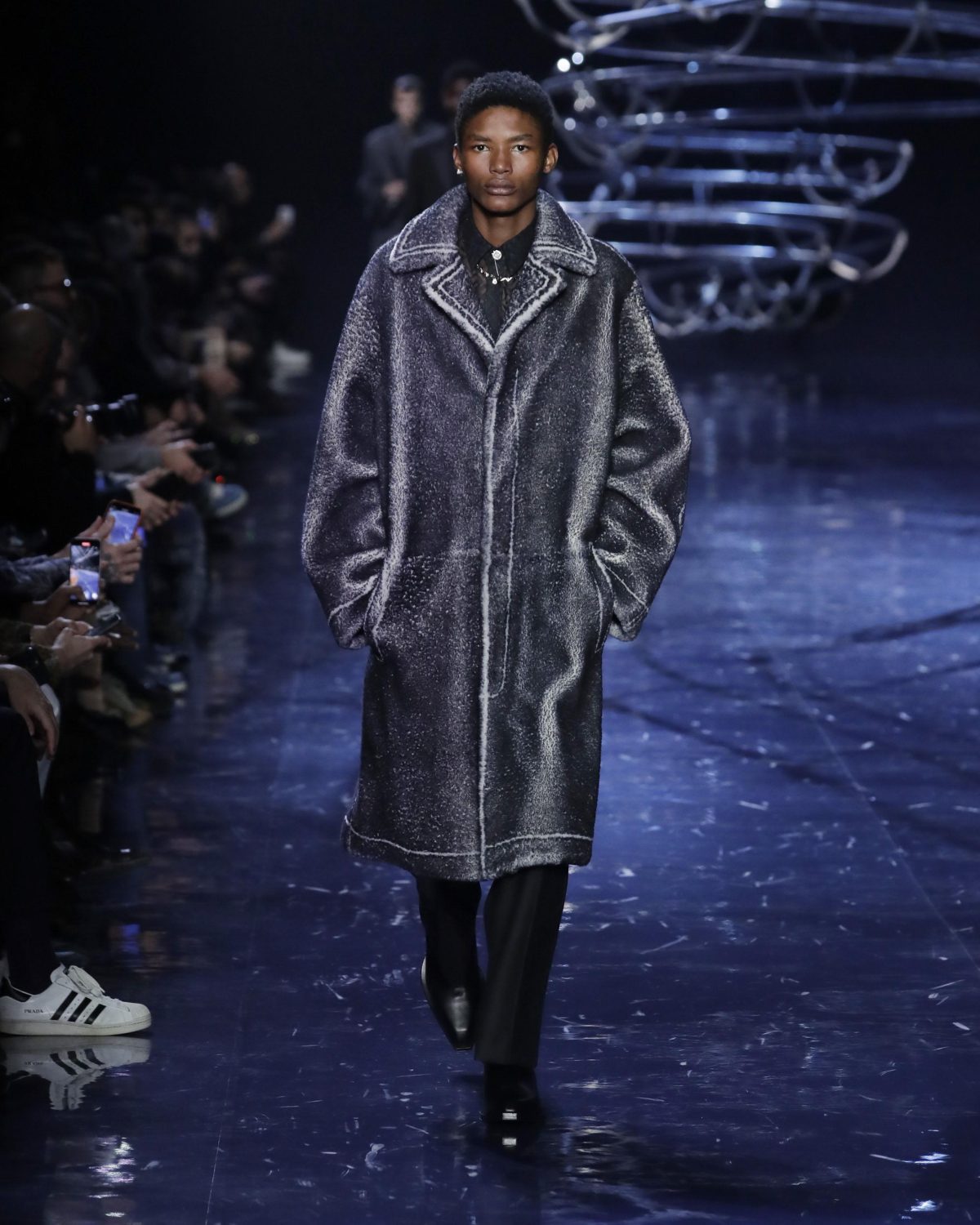 Galleria foto 'Milano Moda Uomo: Fendi «after dark»' - foto 15