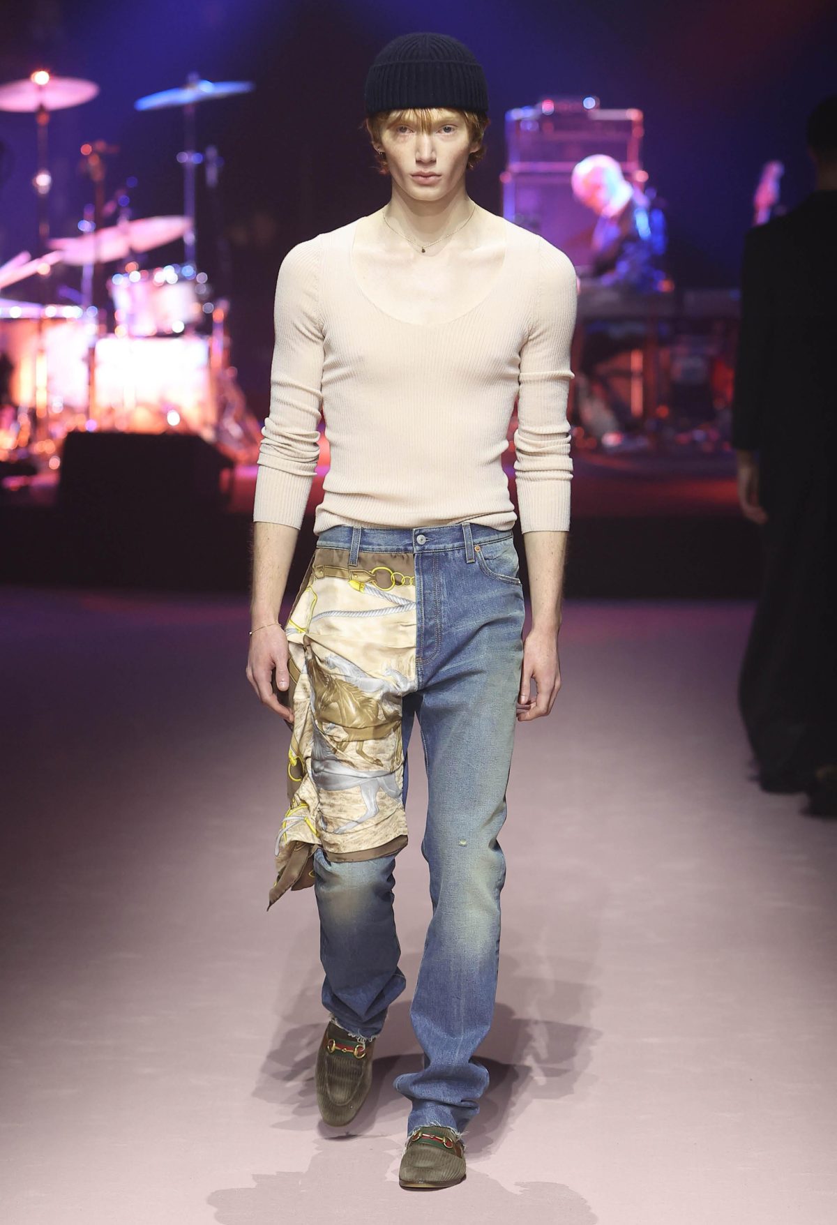 Galleria foto 'Milano Moda Uomo: l’avventurosa e raffinata ribellione dell’avere il proprio stile' - foto 22