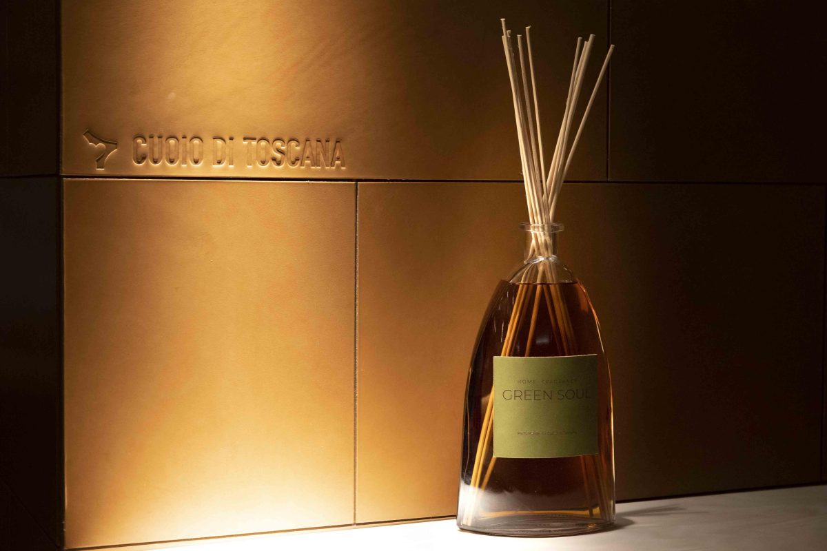 Galleria foto 'Dalla suola verde al Club. Cuoio di Toscana è protagonista a Pitti Uomo' - foto 7