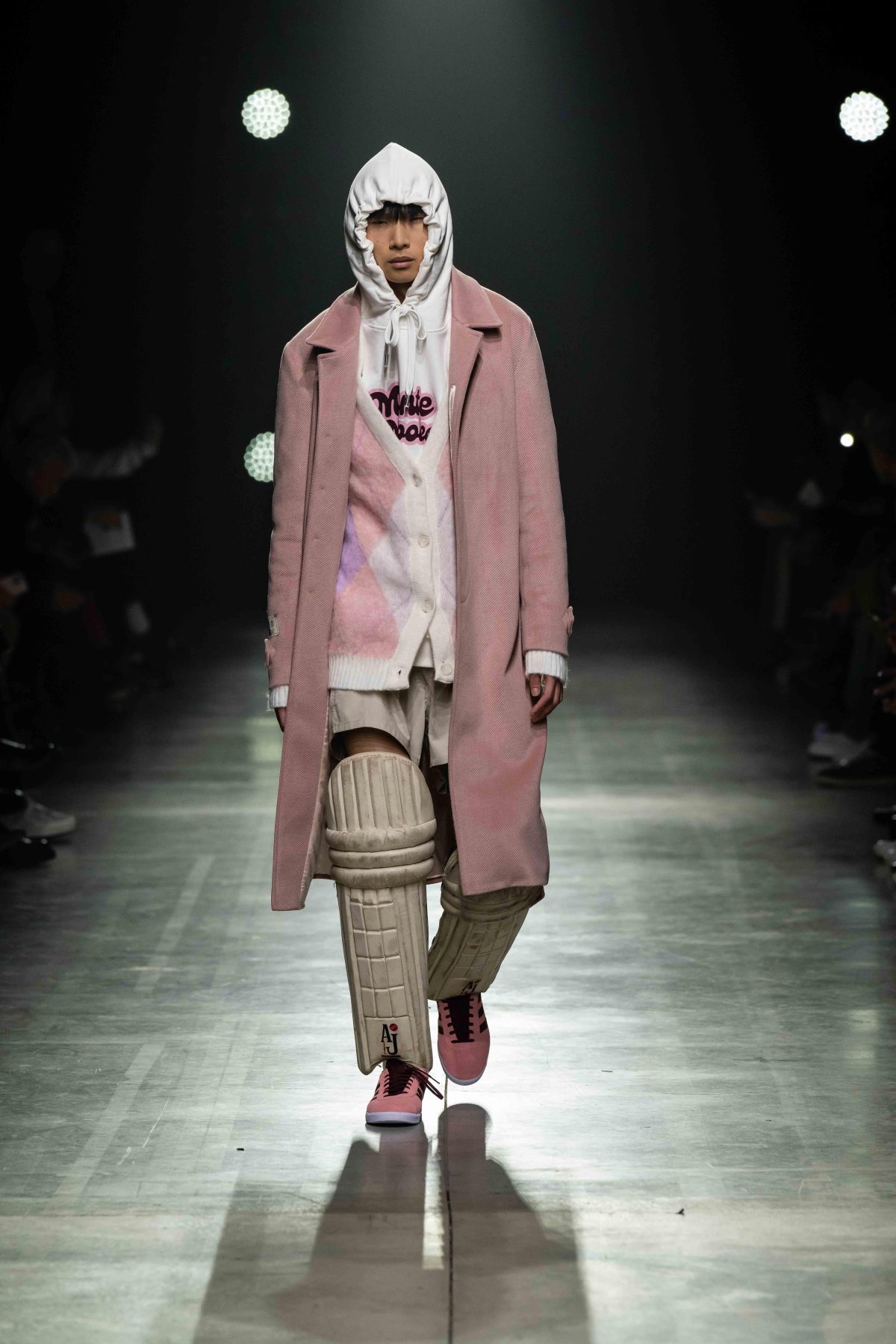 Galleria foto 'La creatività collegiale di Family First apre Milano Moda Uomo' - foto 8