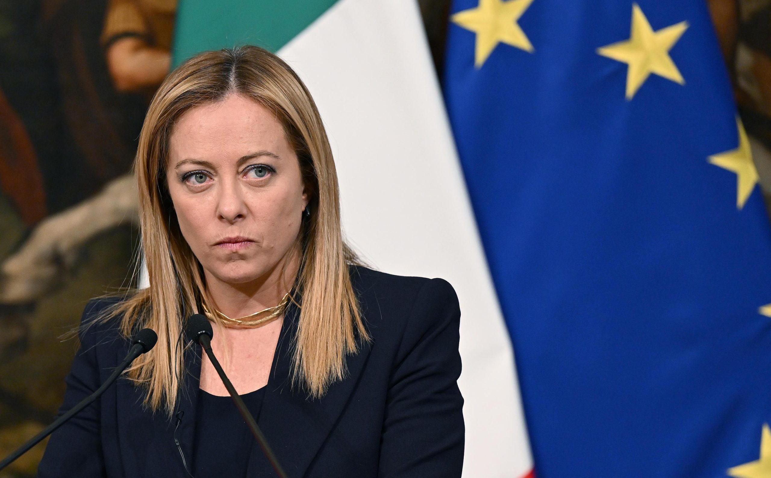 Sul carburante quelle della Meloni non sono scuse ma assunzioni di responsabilità di governo Sul carburante quelle della Meloni non sono scuse ma assunzioni di responsabilità di governo
