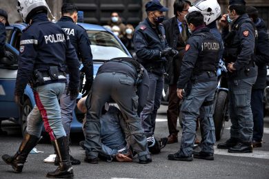 «La procedibilità a querela sembra un invito a delinquere»