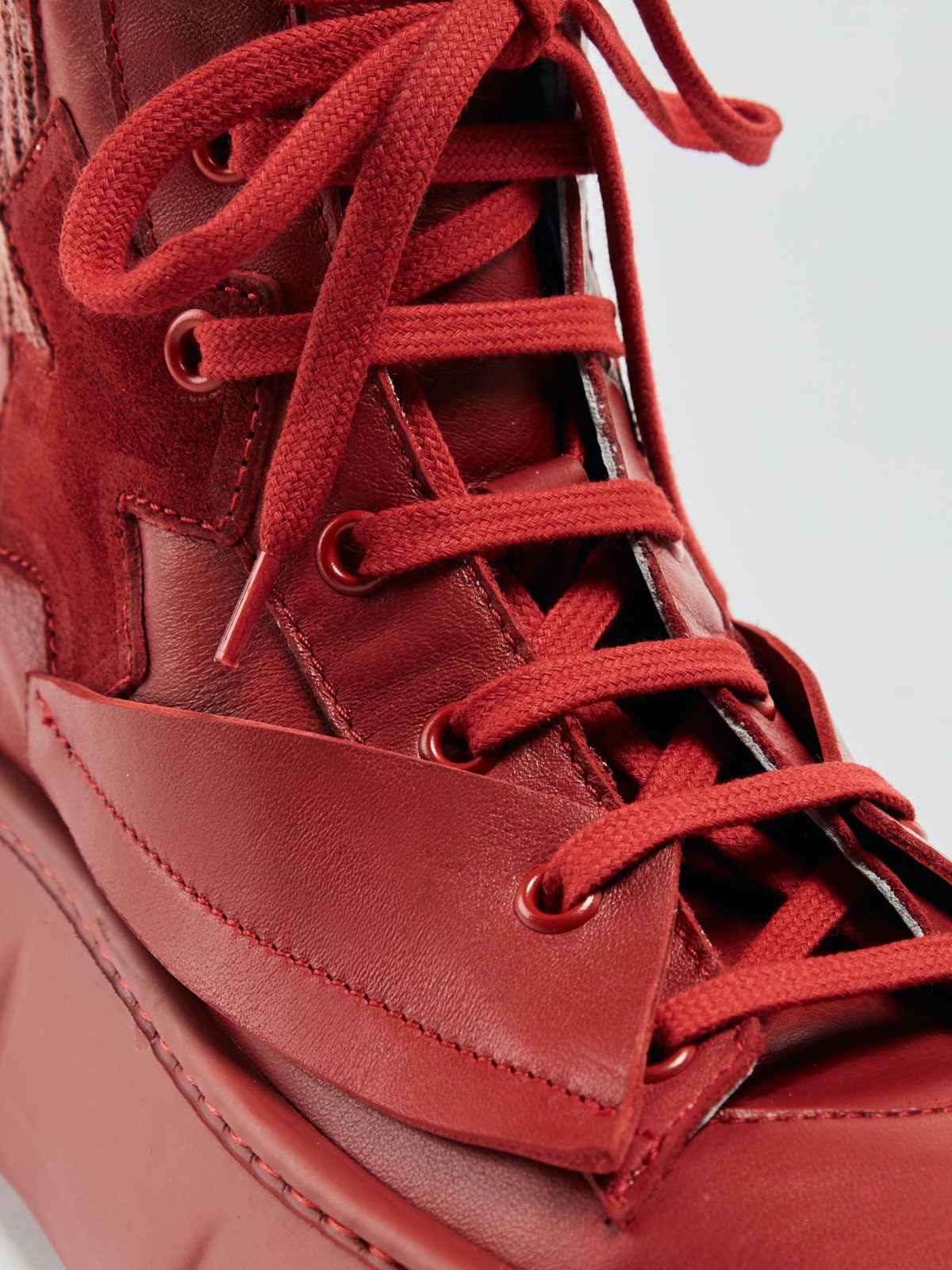 Galleria foto 'A Pitti Uomo debutta lo special project di Ixos X' - foto 2