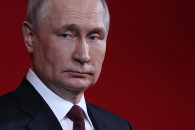 Putin ordina la tregua di Natale (ortodosso) mentre circolano voci sulla sua salute
