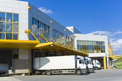 Il lavoro nero dietro il business delle consegne