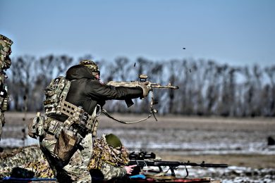 Armi e tecnologia: cosa sta insegnando la guerra ucraina