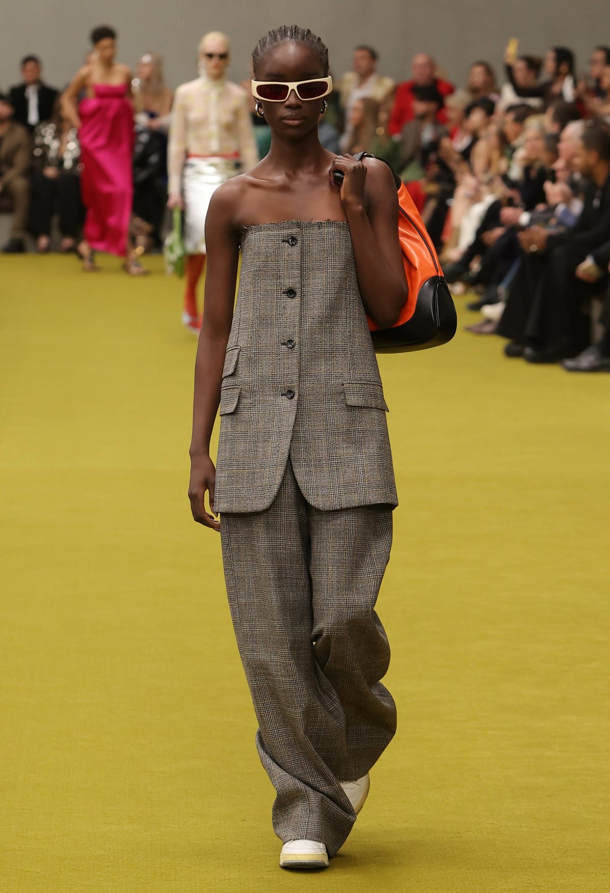 Galleria foto 'Milano Moda Donna: il lessico familiare di Gucci' - foto 7