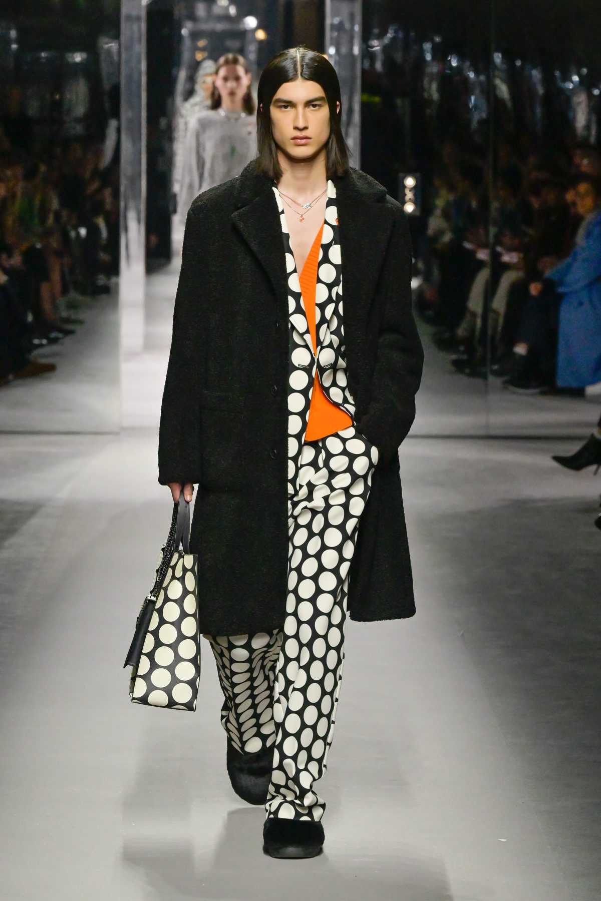 Galleria foto 'Milano Moda Donna: anime diverse, romantiche, sensuali e ribelli' - foto 40