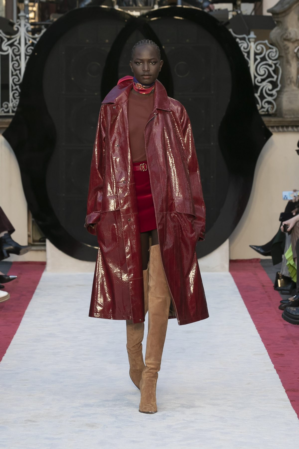 Galleria foto 'Milano Moda Donna: anime diverse, romantiche, sensuali e ribelli' - foto 5