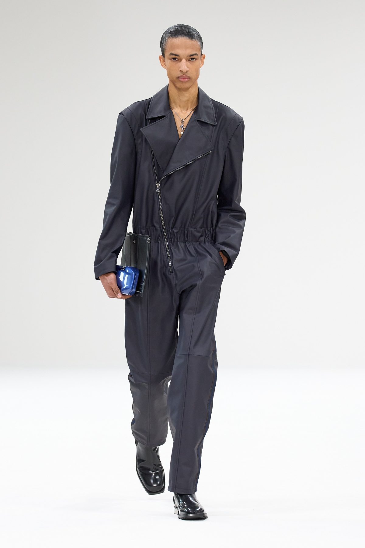 Galleria foto 'Milano Moda Donna: anime diverse, romantiche, sensuali e ribelli' - foto 4