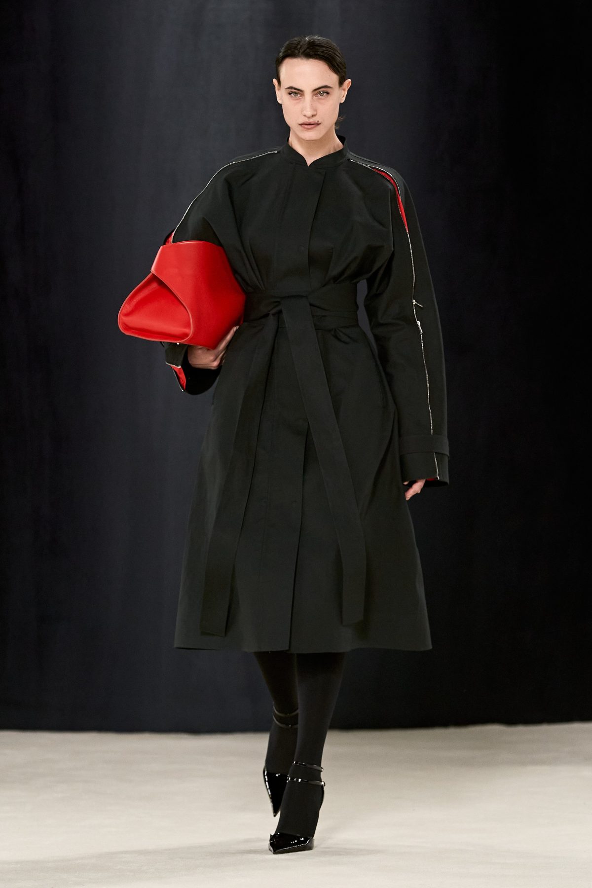 Galleria foto 'Milano Moda Donna: anime diverse, romantiche, sensuali e ribelli' - foto 12