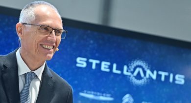 Persino Tavares boccia l’Europa sull’auto elettrica