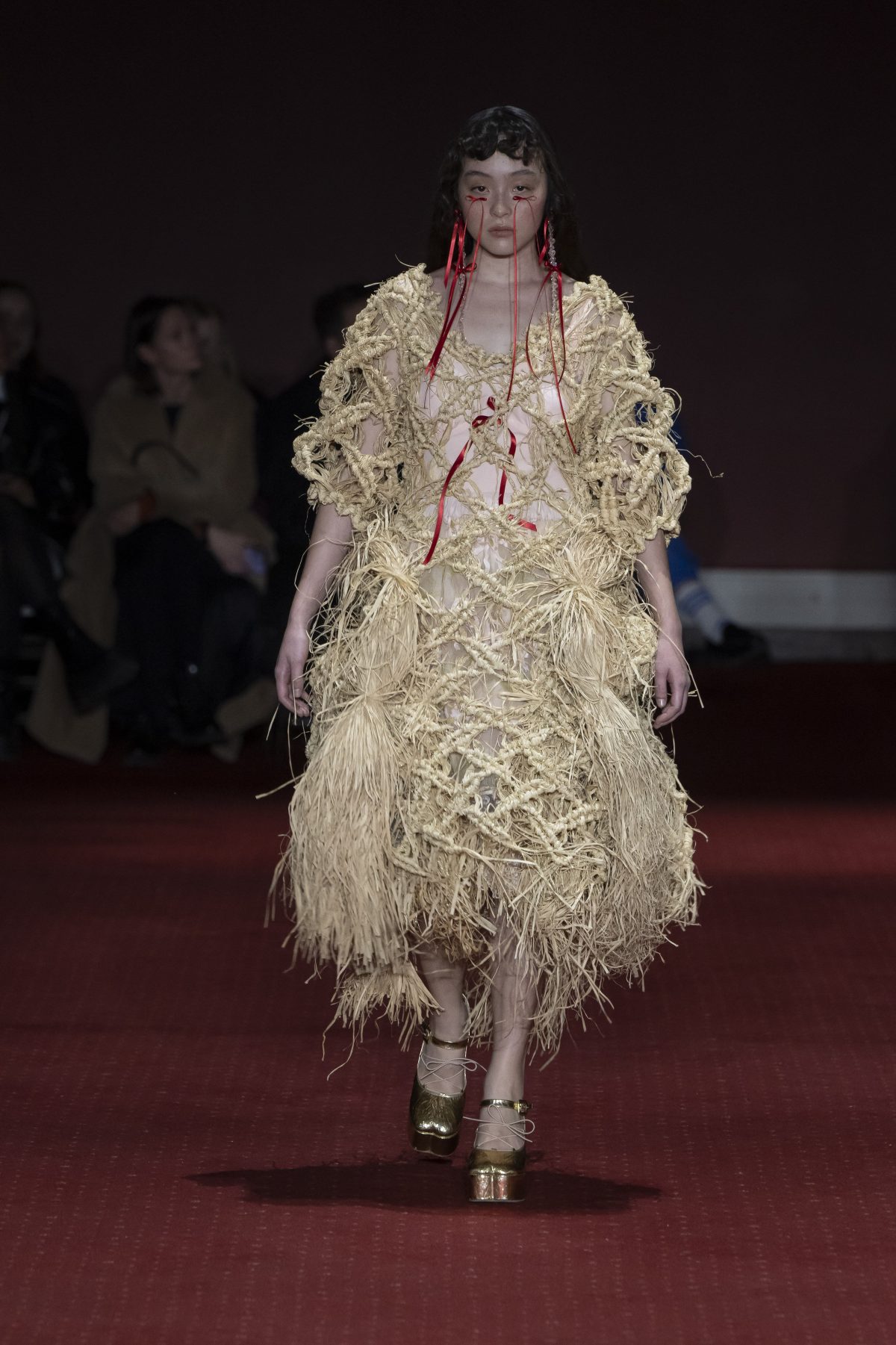 Galleria foto 'London Fashion Week: il talento di stupire' - foto 13