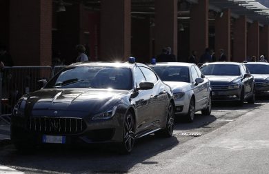 Un Paese sotto scorta