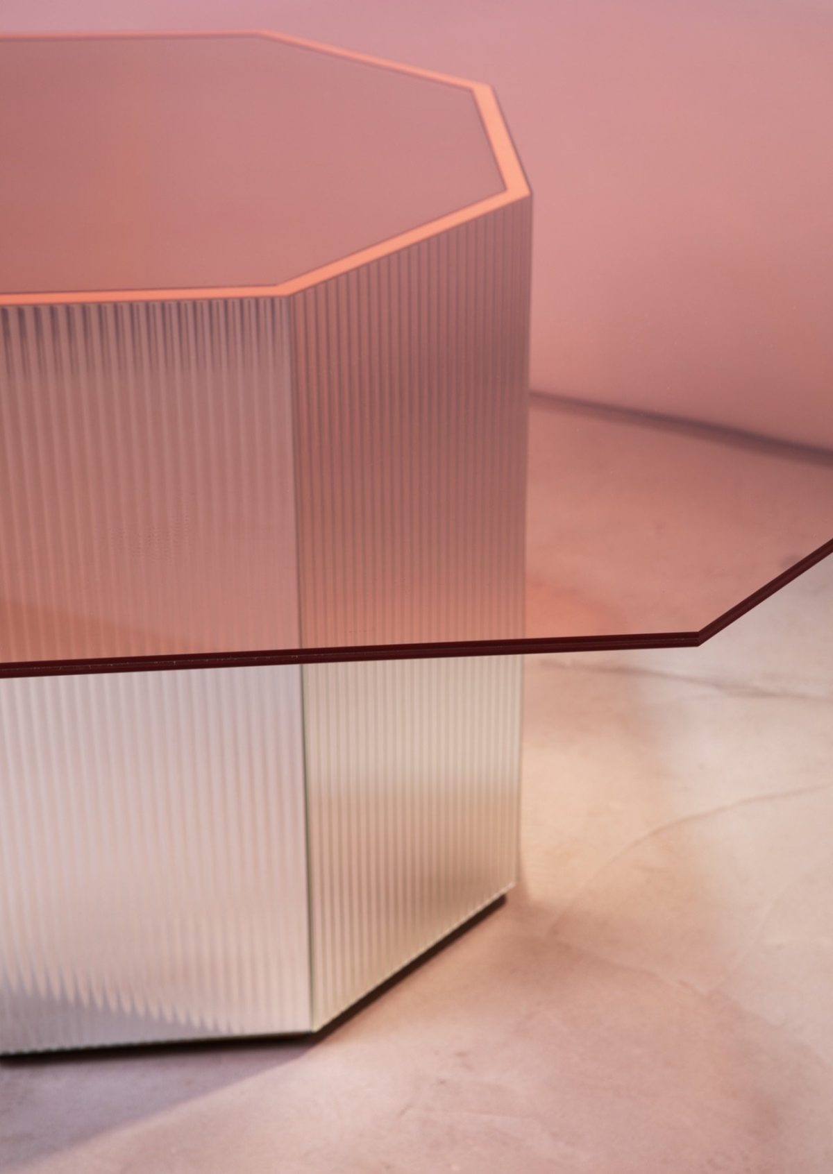 Galleria foto 'Trasparenze e seduzione' - foto 6