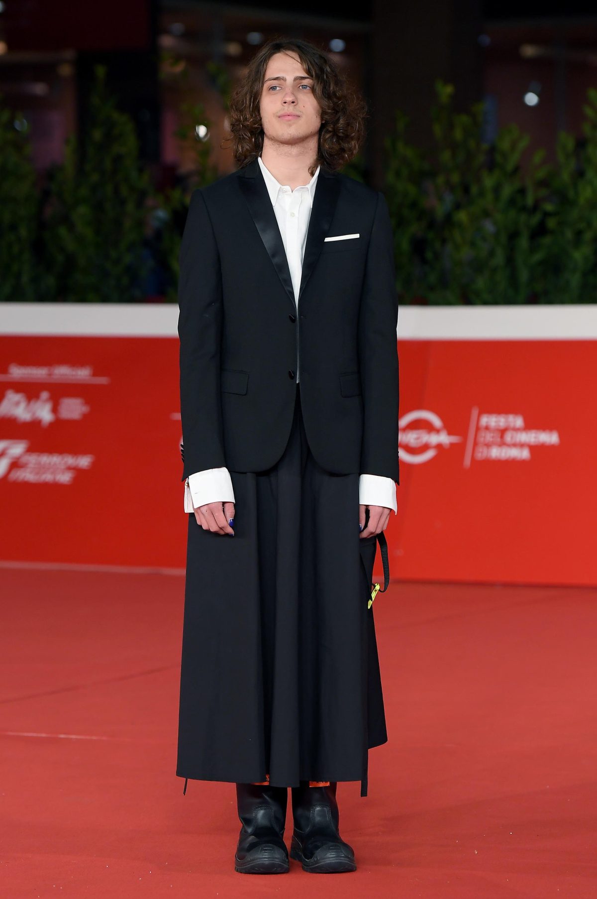 Galleria foto 'Uomini con la gonna' - foto 3