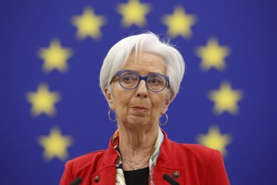 L’Europa si ribella alla linea dura della Bce e della Lagarde