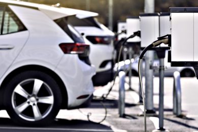 Gli italiani preferiscono ancora il diesel all’elettrico (nonostante gli incentivi)