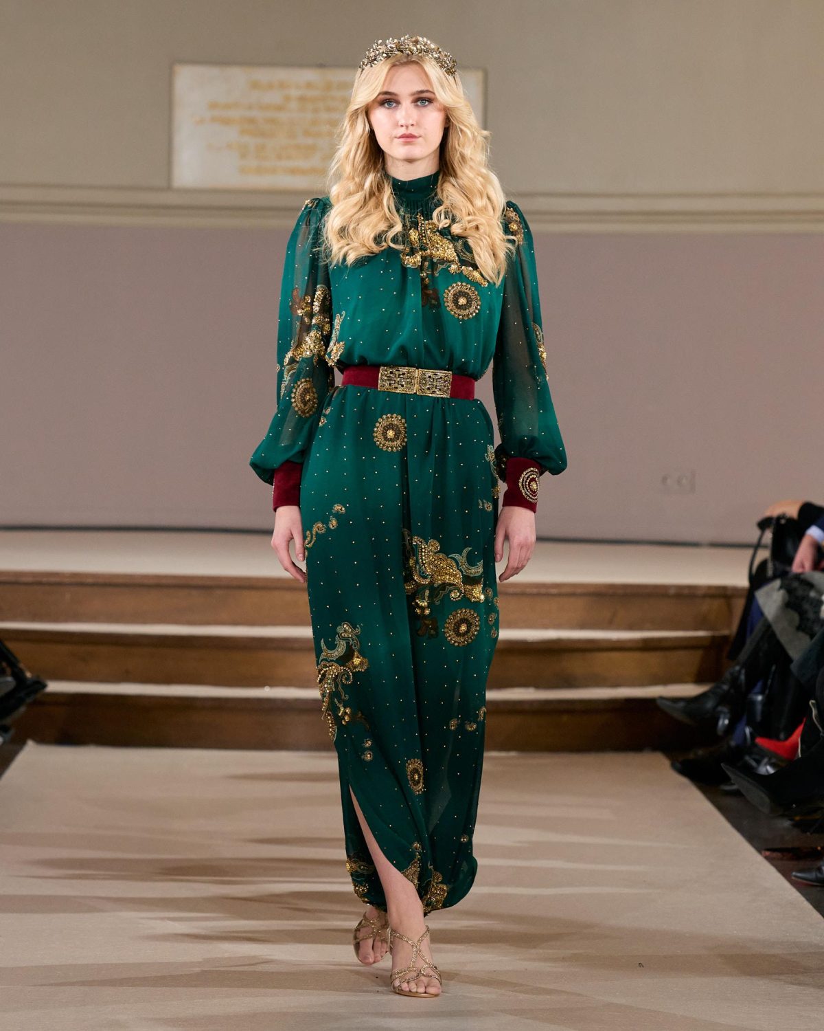 Galleria foto 'La moda orientale sbarca a Parigi' - foto 5