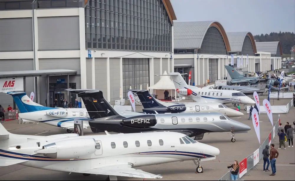 Gli ambientalisti contro i voli privati, ma i numeri dicono altro