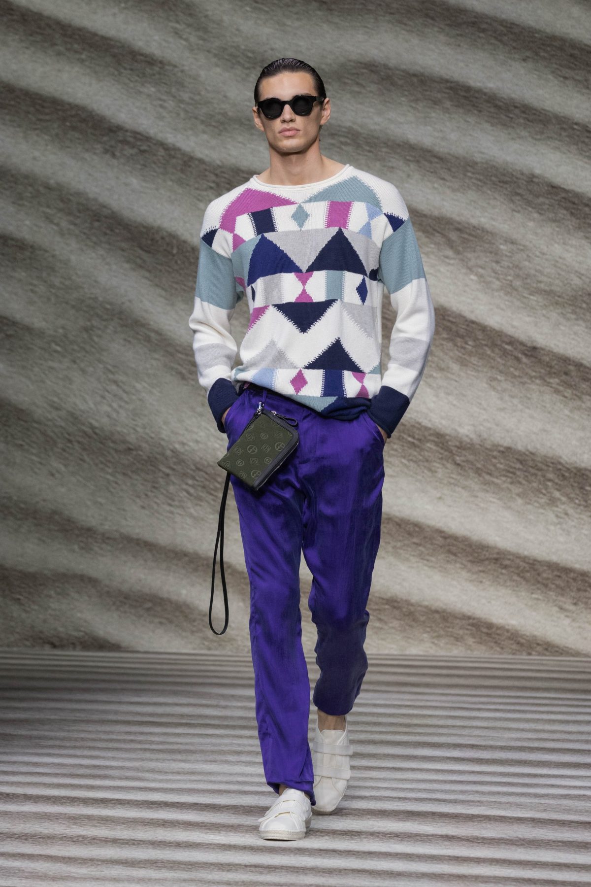 Galleria foto 'La maglieria è il nuovo capo su cui investire' - foto 18